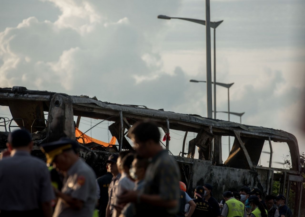 國道19日發生遊覽車火燒車意外，24名中國籍旅客身亡，家屬預21日下午抵達台灣。（攝影：李昆翰）