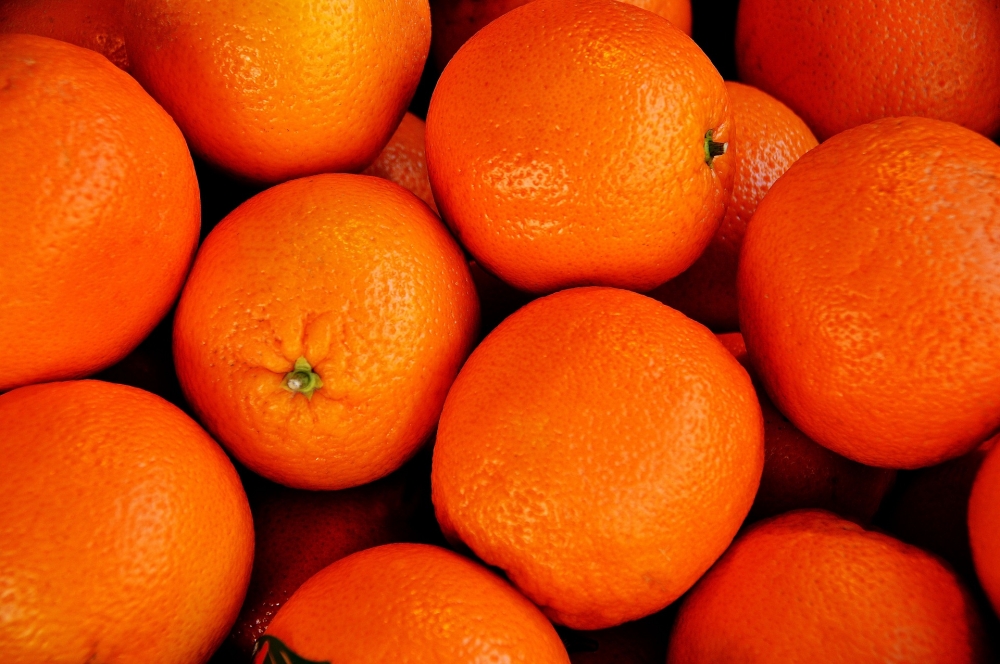 橘子是含豐富的維他命及纖維質，除了養顏美容。剝下來的橘子皮還有其他用途呢！（圖片來源：Pixabay）
