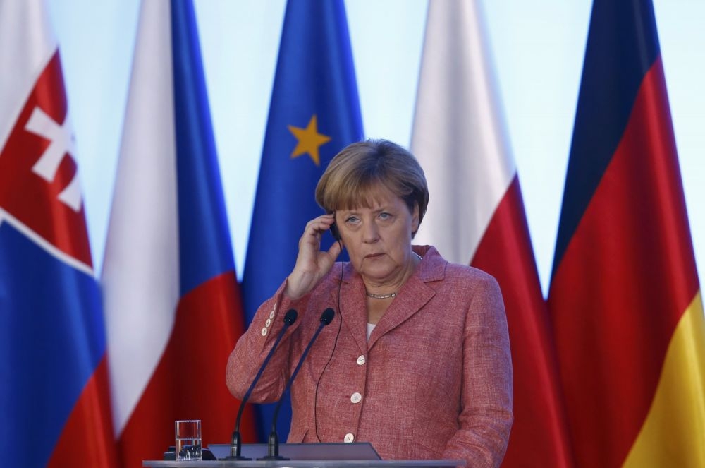 德國總理梅克爾說：「IS 的恐怖攻擊並不是跟著難民一起出現，而是本來就存在的問題。」（美聯社）