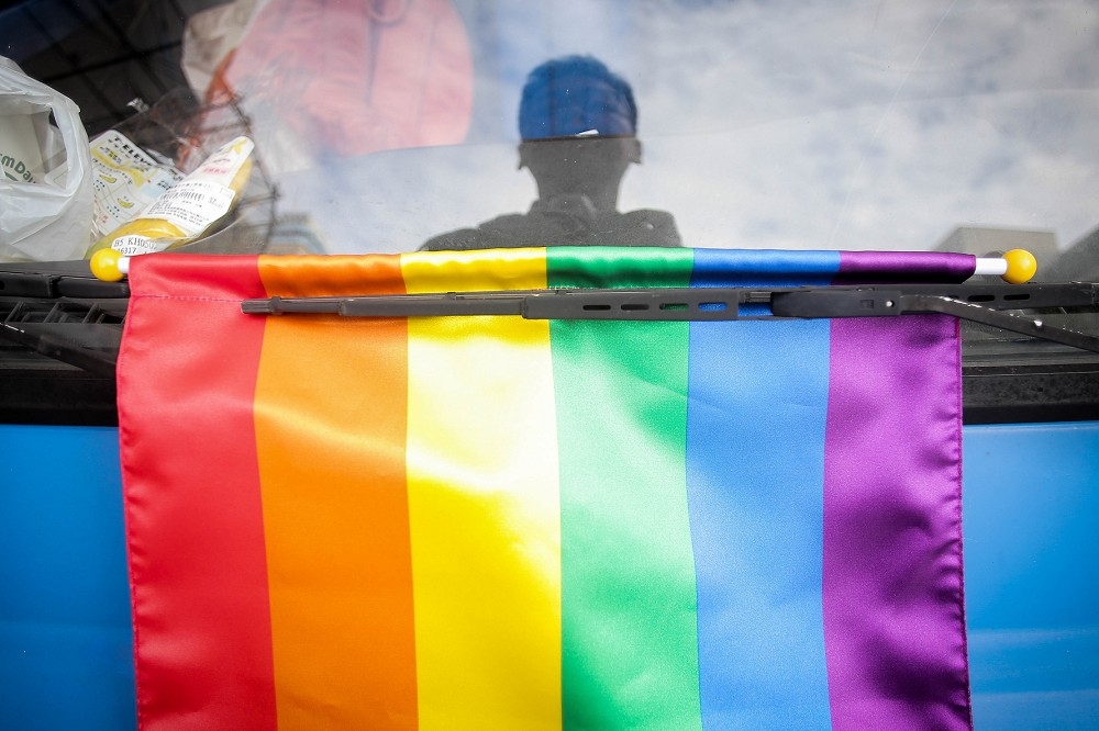 在護家盟主張「立專法」、法務部研議《同性伴侶法》草案之外，國民黨立委許淑華擬另提不分同性、異性戀皆適用的《伴侶法》。（攝影：陳品佑）