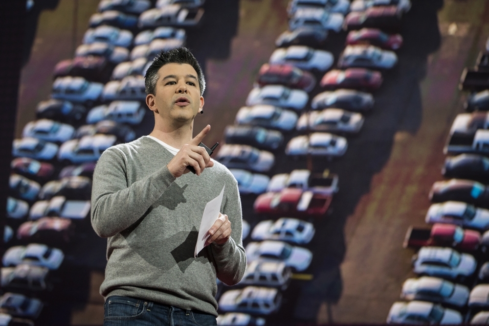 交通網路公司「優步」（Uber）創辦人崔維斯・卡蘭尼克（Travis Kalanick）在TED演講（TED Conference@flickr, CC BY 2.0）