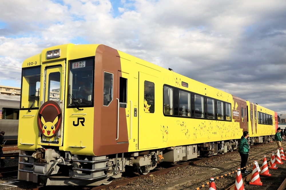 東北限定的寶可夢列車吸引許多粉絲前往拍照（圖片攝影：陳威臣）