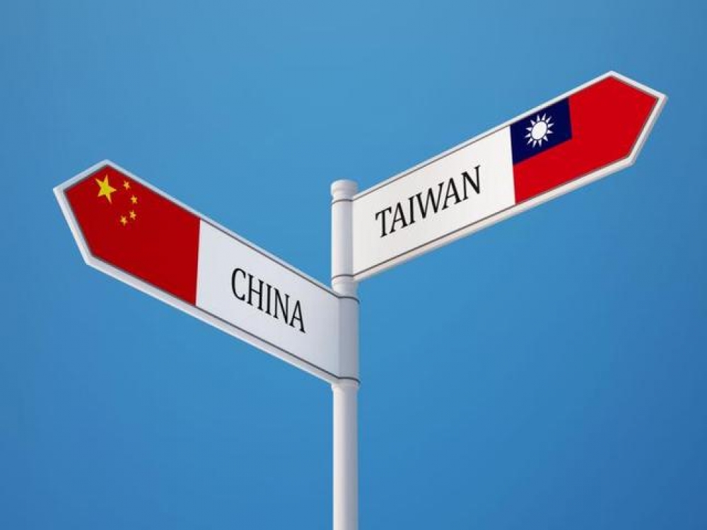 近年多有唱衰台灣歌頌中國的言論，但願意去中國就是好，而留在台灣就是魯蛇的二分法，會否太武斷了一些？（翻攝網路）