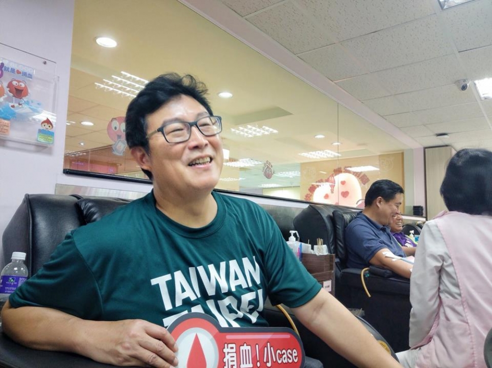 對於民調問題，民進黨台北市長參選人姚文智表示，民調很多都是幫主子、老闆造勢，九成的民調不必相信。（圖片取自姚文智翻台北網站）