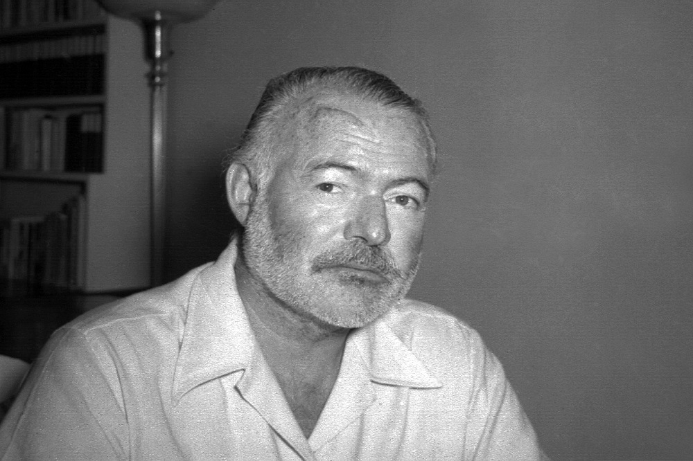 20世紀大文豪海明威（ Ernest Hemingway）的作品之中，許多主題關於二戰經歷。（美聯社）