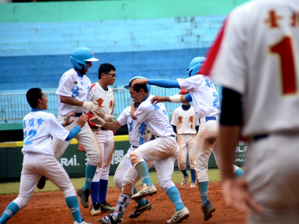 日前舉辦的「謝國城盃全國青少棒錦標賽」，因為誤判引發比賽球隊抗議。（照片取自於中華民國棒球協會粉絲團）