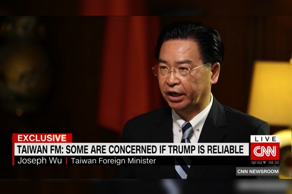 外交部長吳釗燮接受外媒CNN專訪，坦言若無美國軍事支持，台灣難以抵擋北京的侵略。（圖片取自CNN專訪影片）