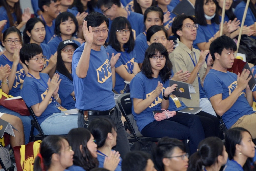 台大26日舉行新生入學儀式，郭大維以「大學之道，在明明德」勉勵新生。（攝影：李智為）