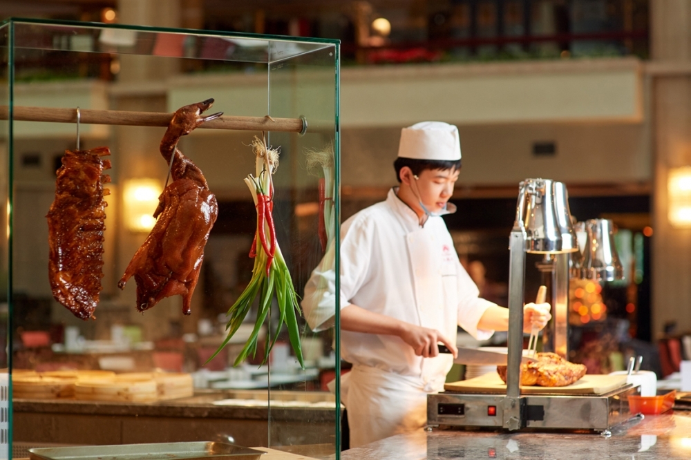 台北福華飯店搶客，餐劵折扣最高五折。（圖片來源：台北福華飯店）