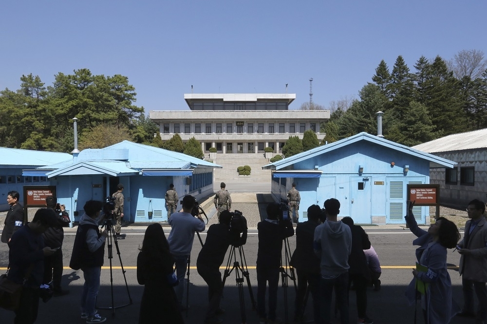 南韓總統府18日宣布兩韓峰會當天將進行直播。（美聯社）