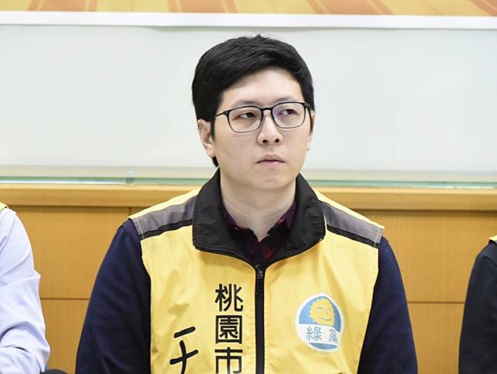 綠黨市議員王浩宇15日爆料指出，時代力量台北市黨部一名男性黨工，持有二級毒品「毒郵票」。（資料照）