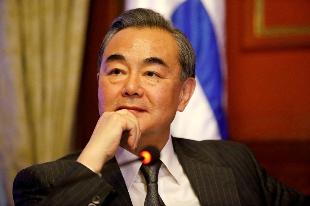 3月3日中國外交部長王毅結束第十三屆第一次全國人大會議後，接受《中國經營報》採訪。（湯森路透）