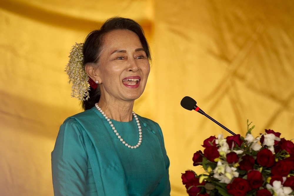 緬甸實質領袖翁山蘇姬23日出席活動並發表演說。（美聯社）