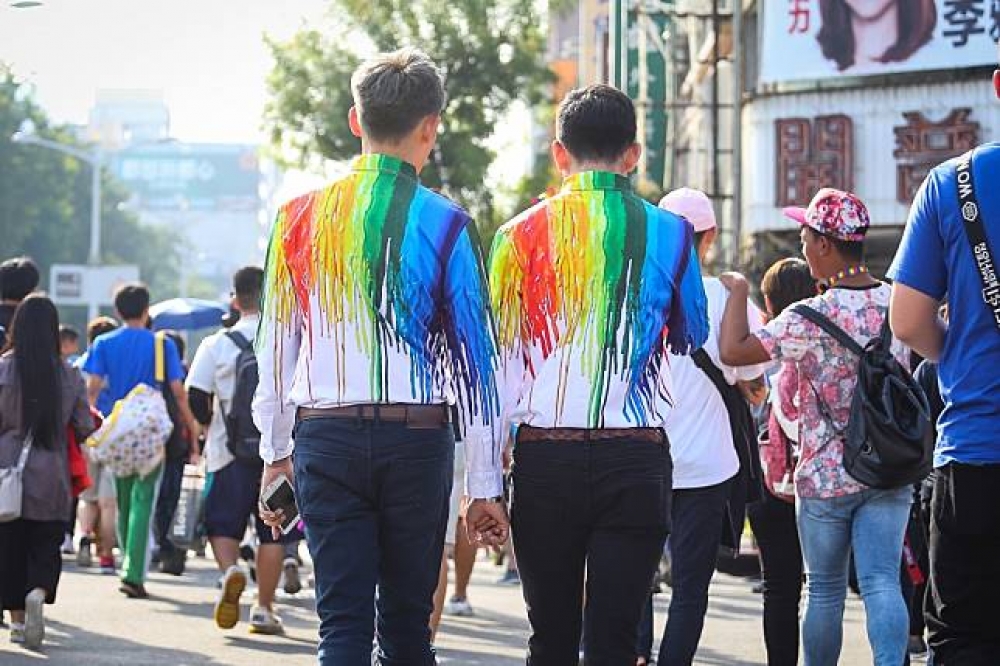 關於性別劃分，台灣一直用M（男）和F（女）區分性別，讓雙性人、跨性別者很困擾。（攝影：陳品佑）