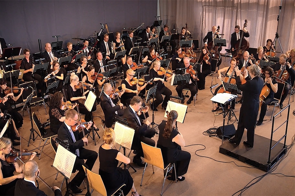 德國軟體大廠愛思愛普（SAP）的交響樂團。（翻攝自youtube）