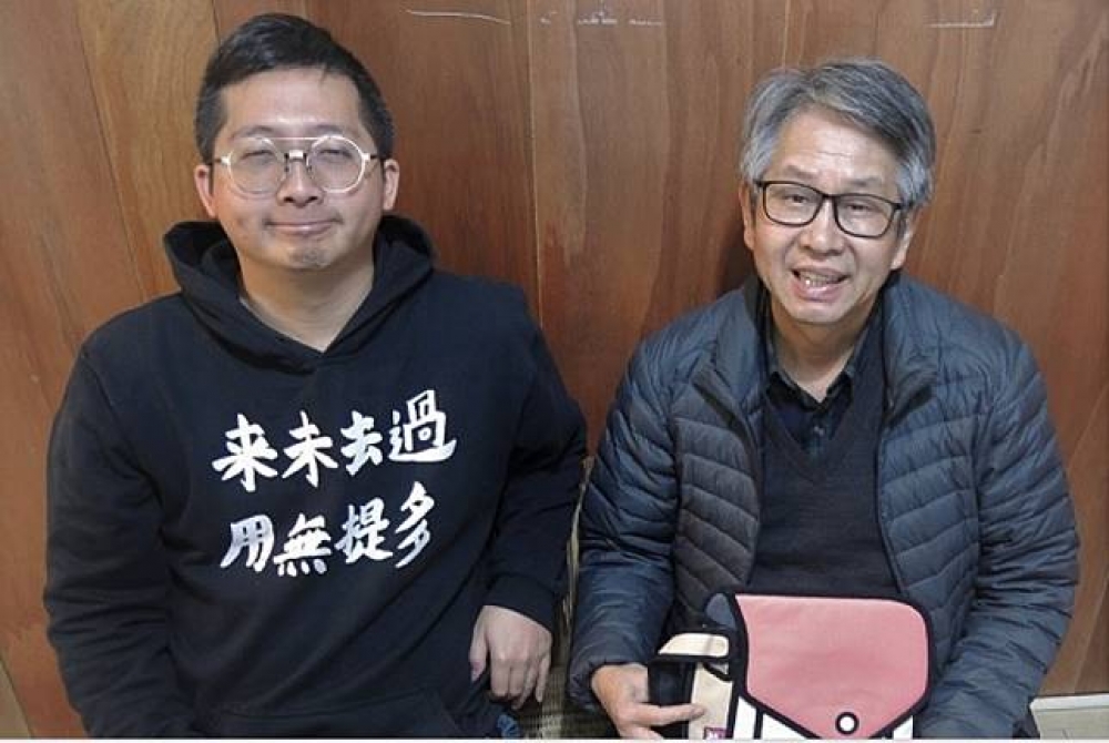 林飛比（圖左）與上報社長胡鴻仁暢談台灣設計創新的未來前景（圖片來源：虞煥榮攝）