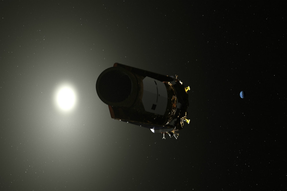 克卜勒太空望遠鏡在外太空巡弋的示意圖。（圖片取自美國航太總署）