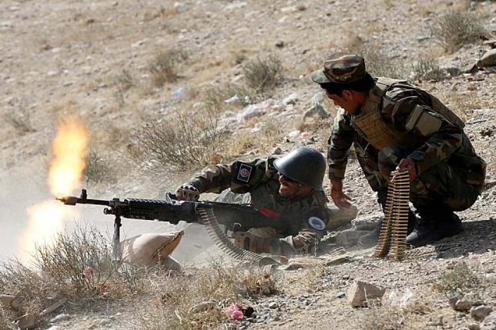 阿富汗國民軍（ANA）在首都喀布爾進行訓練演習。（湯森路透）