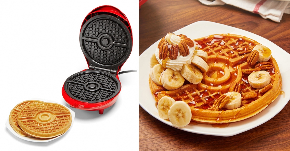 ThinkGeek推出以精靈球為造型的鬆餅機，造型可愛令人捨不得吃下肚。（圖／ThinkGeek）