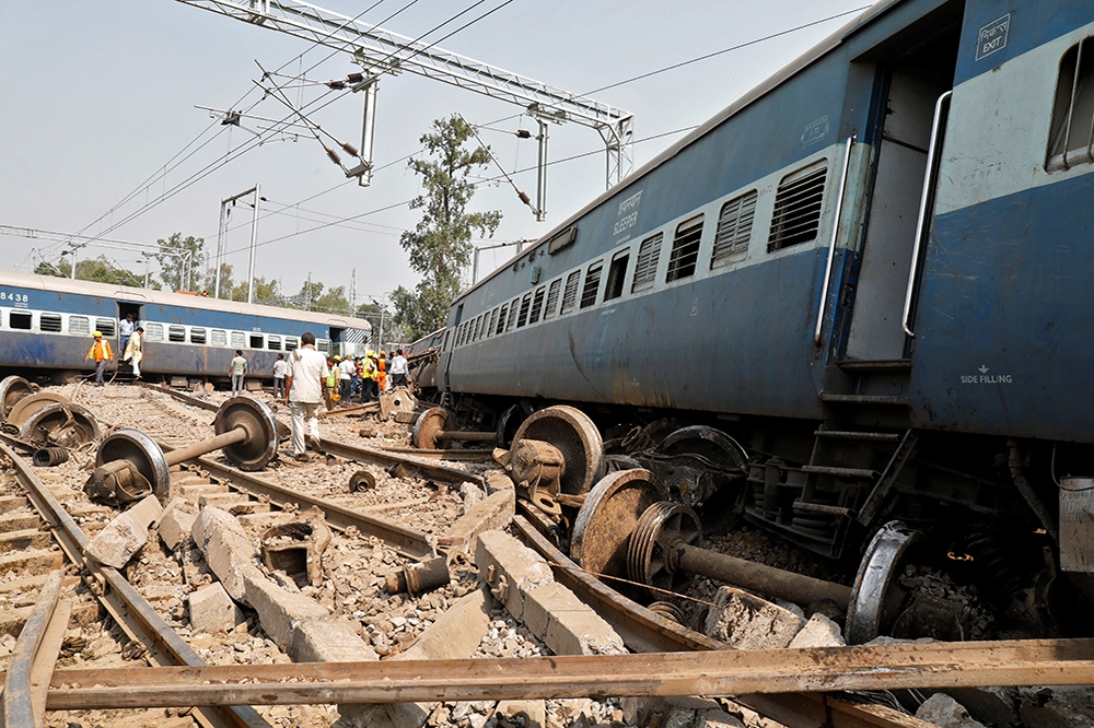 為了防止民眾闖入鐵道，印度當局計劃興建3000公里圍牆。（湯森路透）