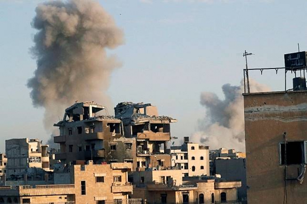 反IS聯軍在兩天內多次轟炸IS根據地。（湯森路透）