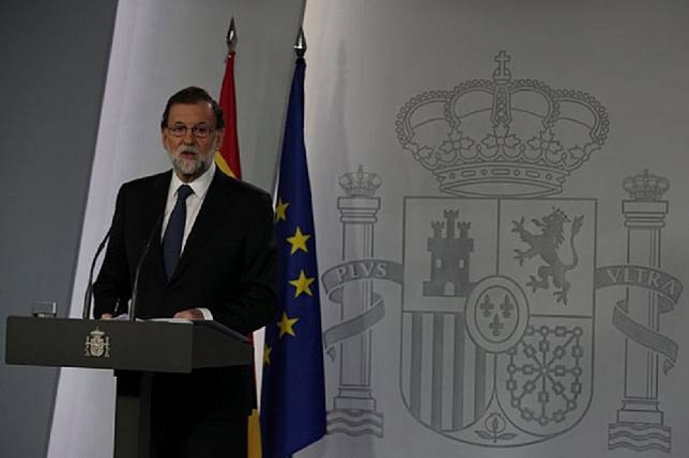 西班牙總理拉霍伊不排除使用西班牙憲法第155條在內等法律手段，防止加泰隆尼亞自治區從西班牙獨立。(湯森路透)