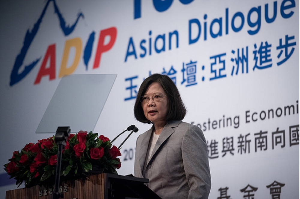 新南向政策不該被視為轉移中國投資與經貿的替代性選項，而是攸關台灣在亞洲戰略與布局的宏觀思維。（總統府提供）