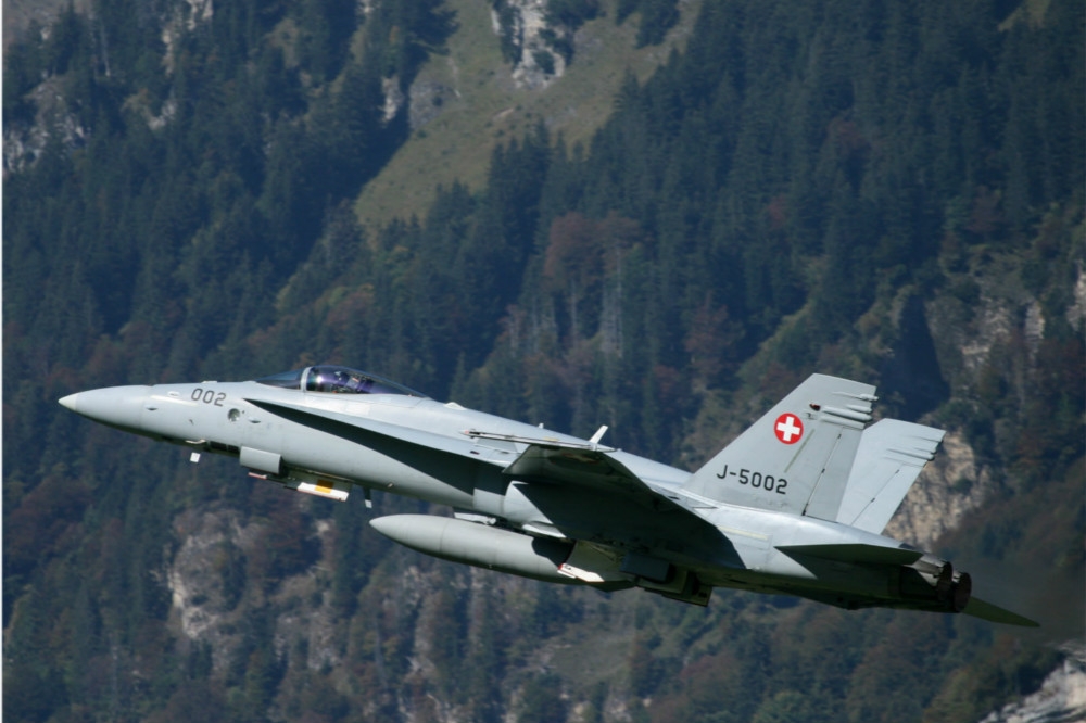瑞士現役的F/A-18 「大黃蜂」戰機。（圖片取自瑞士空軍）