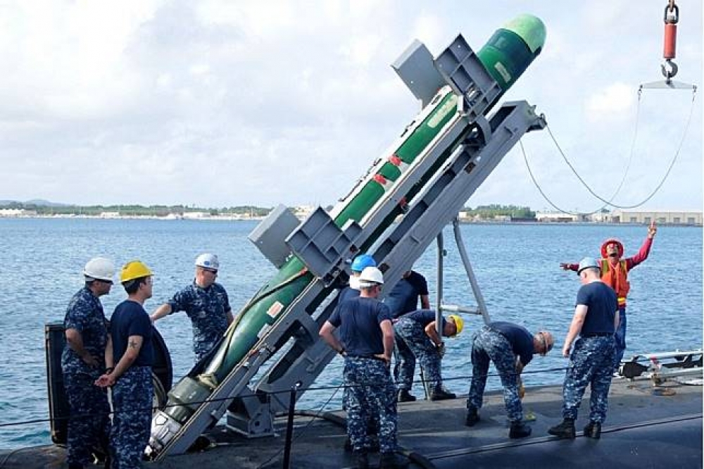 國防部送到立法院的國防部公開預算中，也包括MK48 Mod 6AT長程潛射重型魚雷。圖為潛艦武器系統Mk-48 ADCAP魚雷。（翻攝自洛克希德馬丁網站）