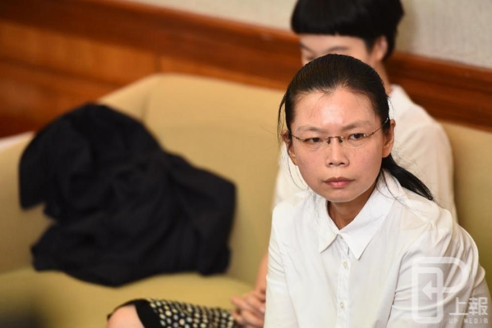 李明哲妻子李凈瑜1日首度對外聲明表示，「對中國法庭我當然毫無信心」，不請中國律師的原因在於中國是人治國家，她需要的是台灣和文明世界的法律顧問的協助。（攝影：李昆翰）