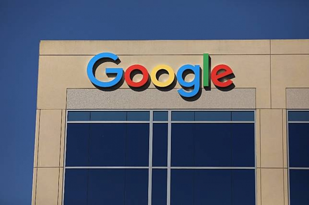 Google工程師5日發表一篇文章，主張科技業中女性的比例不高不是因為歧視，而是先天的差異使然，因此公司不該實施性別多元化政策。此言論遭強烈抨擊，Google主管也出面訓斥。（湯森路透）