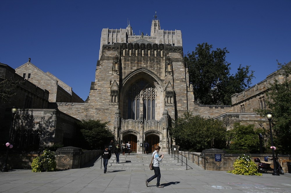 美國多所知名大學爆出招生舞弊，其中包括耶魯大學。（湯森路透）