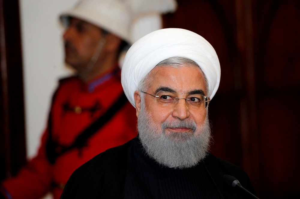 伊朗總統羅哈尼呼籲國內各黨派團結面對美國制裁。（湯森路透）