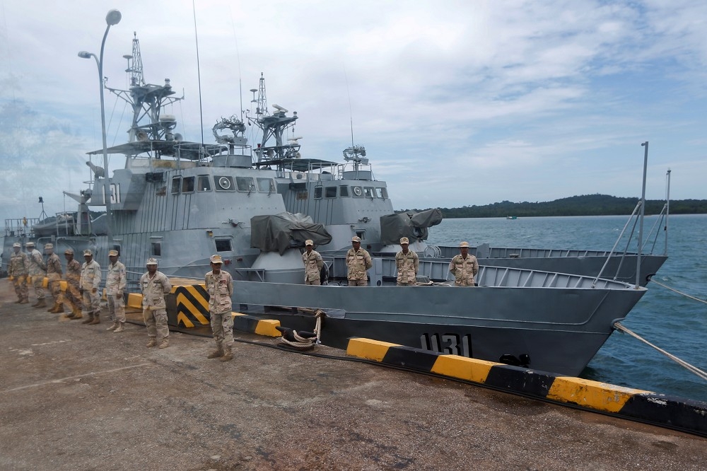 柬埔寨海軍艦艇駐紮在該國雲壤基地。（湯森路透）