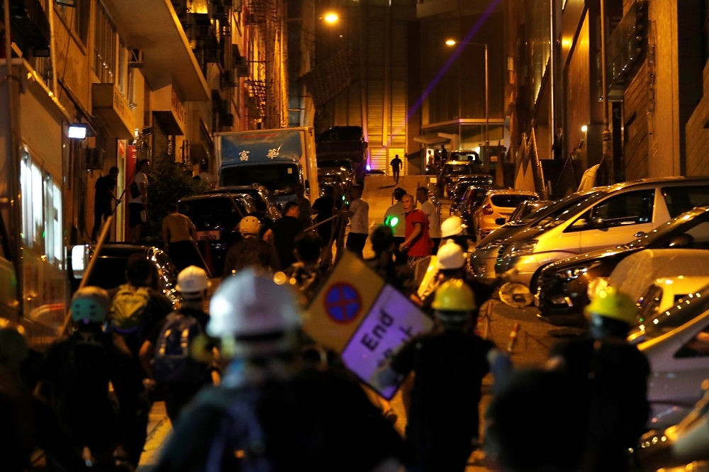 香港民眾持續抗議送中法案。（湯森路透）