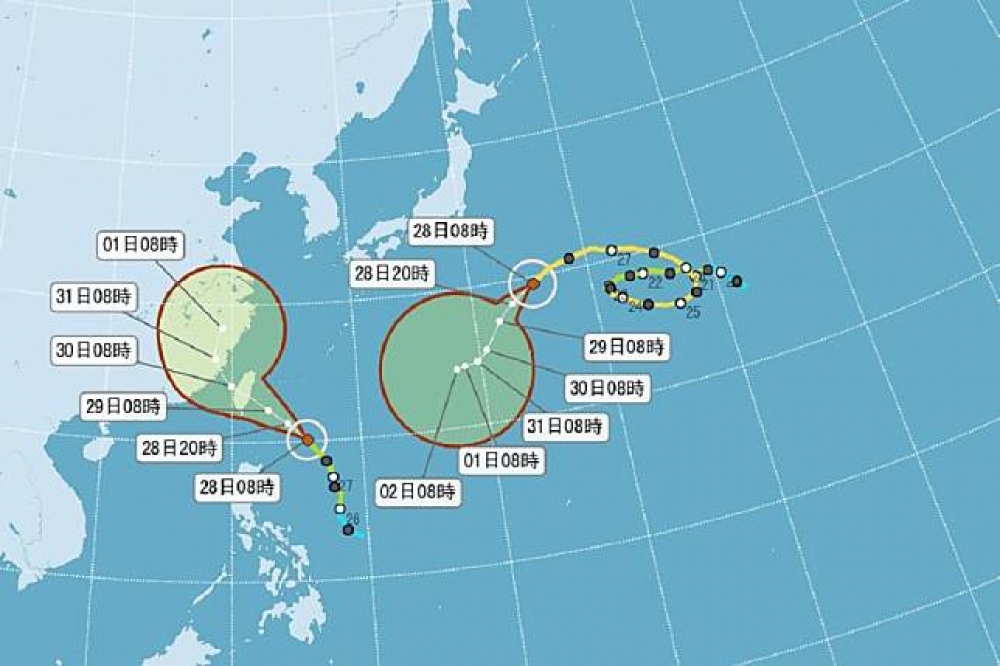 第9號颱風「尼莎」直撲台而來，中央氣象局28日上午8時30分發布海上颱風警報，周末全台恐籠罩在暴風圈中。（翻攝自中央氣象局）
