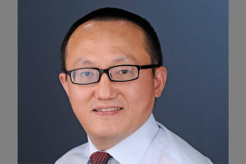 美籍華裔化學副教授陶豐遭司法部起訴。（圖片取自堪薩斯大學）