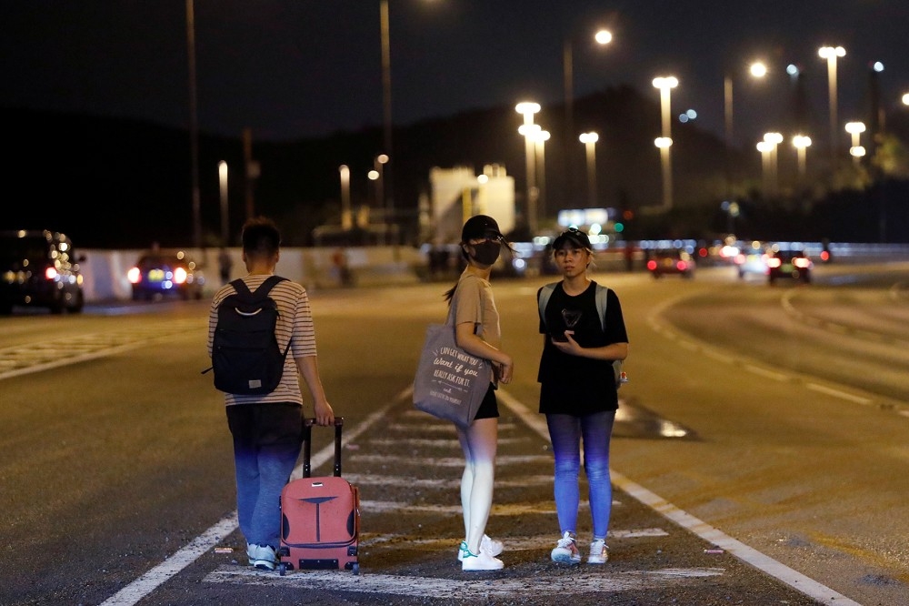 相對於迅速立「難民法」庇護香港難民，更好的方法應該是直接修改「港澳條例」，把現在港澳條例第十八條接納受政治迫害港人的條款直接擴充為特別專章。（湯森路透）