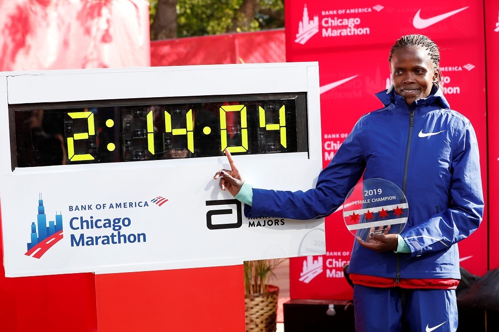 肯亞女長跑運動員科斯奇在芝加哥馬拉松中創下新紀錄。（湯森路透）