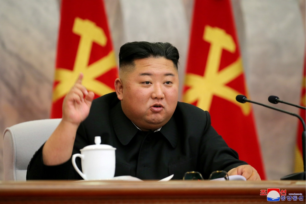 金正恩23日在軍方會議上表示，希望增強北韓的核武震懾能力。（湯森路透）