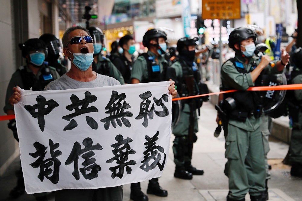 「港版國安法」生效後，中國公安部已表示將全力支援香港警察執行國安工作。（湯森路透）