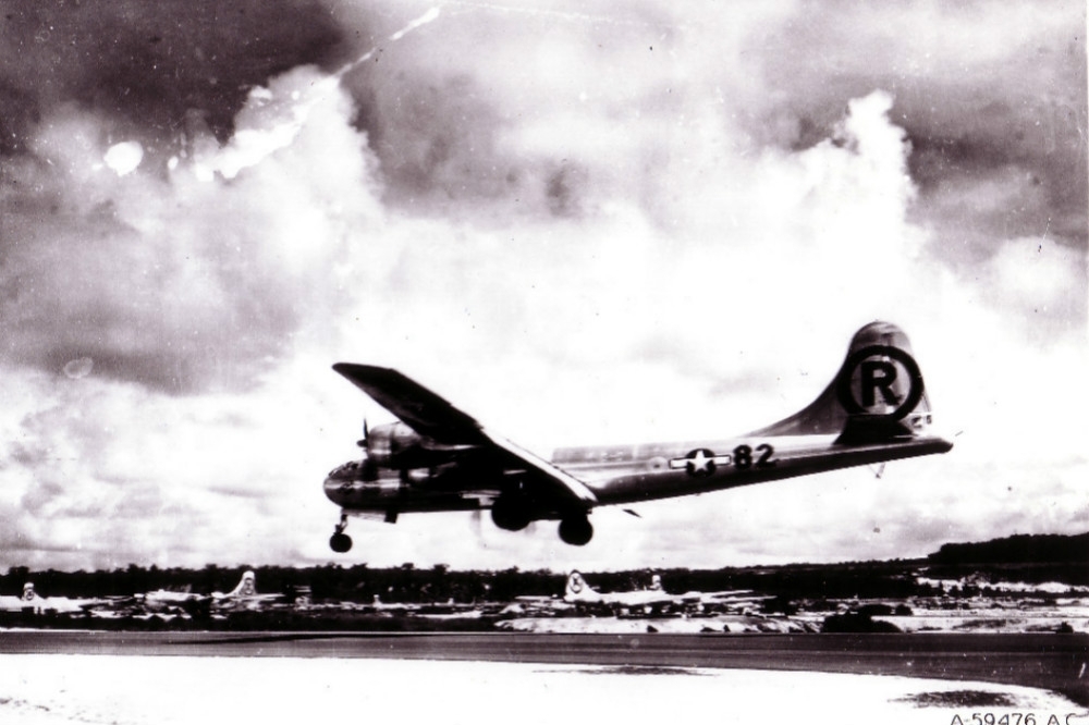 攜帶原子彈轟炸廣島的美軍B-29轟炸機「艾諾拉．蓋號」。（湯森路透）