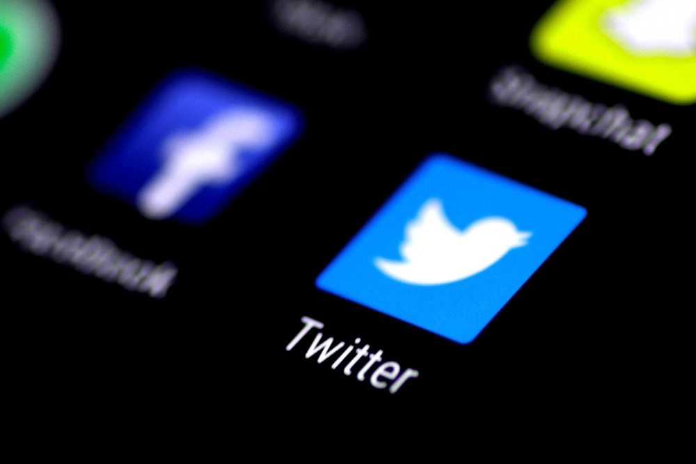 推特（Twitter）、臉書（Facebook）撤下拜登父子醜聞的報導。（湯森路透）