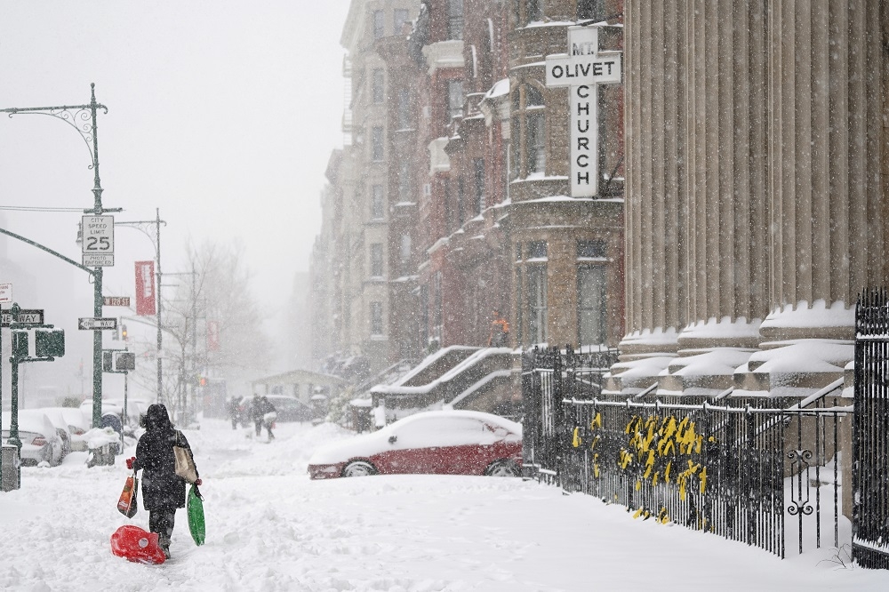 冬季疫情二次高峰衝擊下蕭條的紐約街頭。（湯森路透）