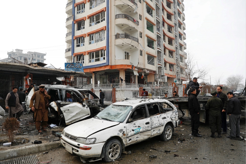阿富汗首都喀布爾20日再傳汽車炸彈攻擊。（湯森路透）