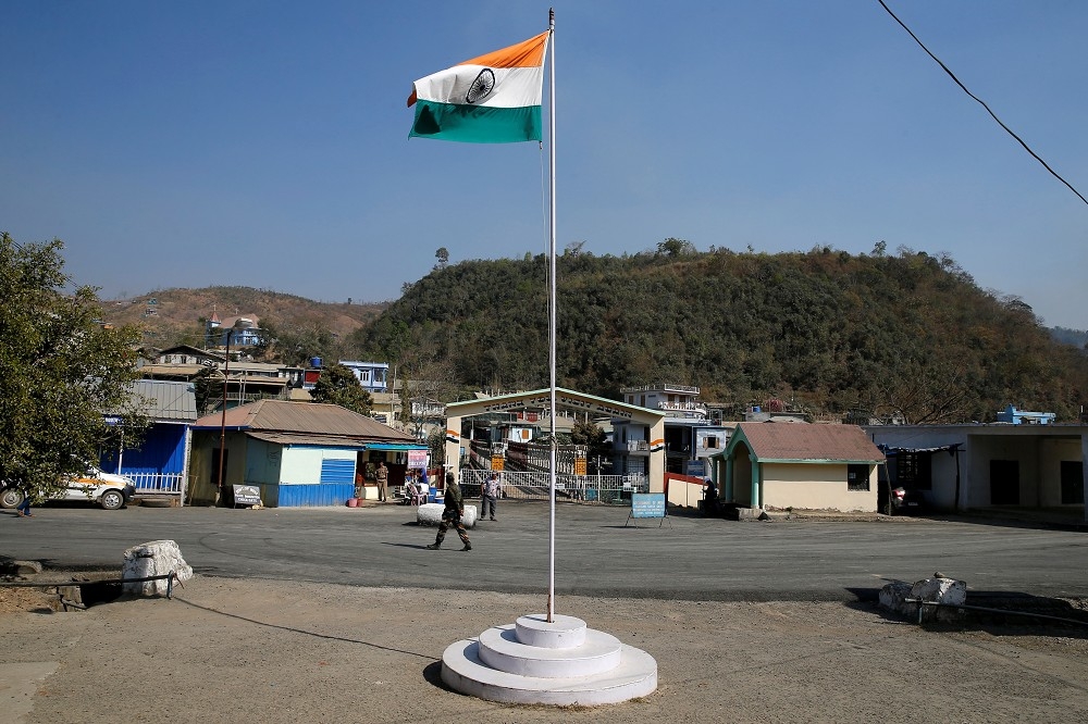緬印邊境的印度國旗。（湯森路透）