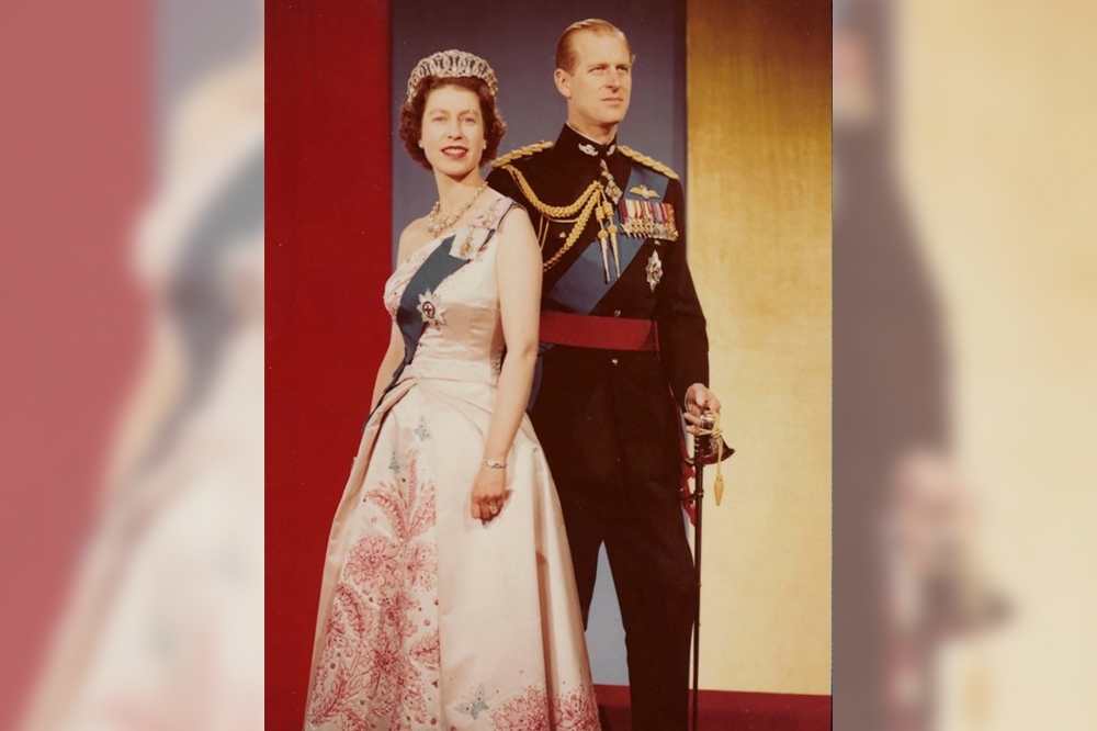 英國女王伊莉莎白二世與丈夫菲利普親王。（湯森路透）