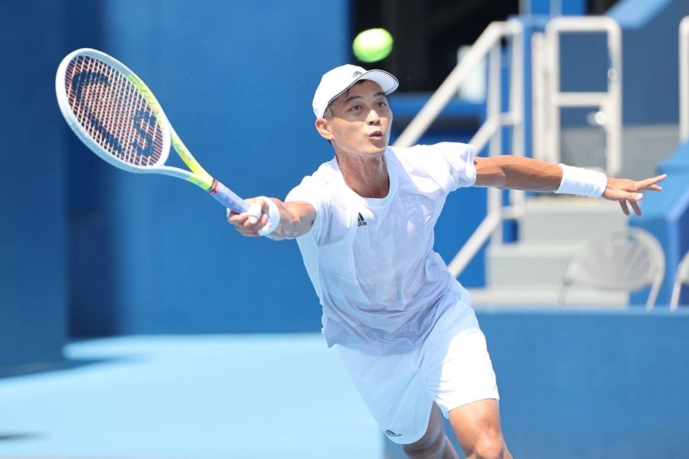 網球選手盧彥勳25日在東奧吞敗，職業精神仍令人敬佩。（體育署提供）