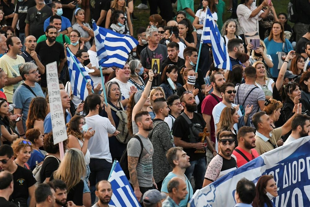 希臘塞薩洛尼基爆發大規模示威抗爭。（湯森路透）