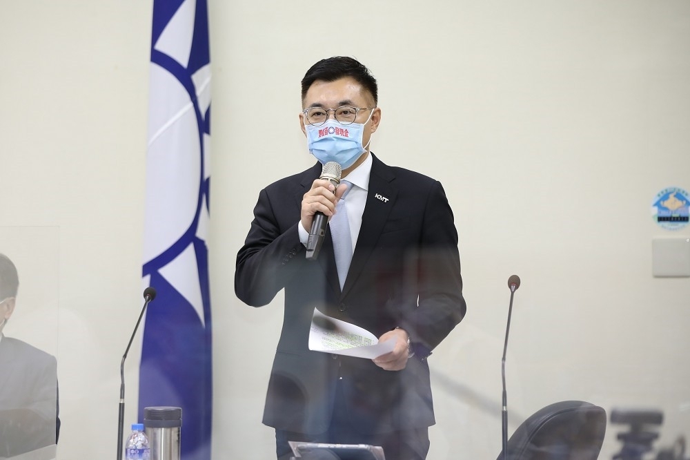 國民黨主席江啟臣指出，他反對選監會將張亞中移送考紀會，15日將派選監小組委員委提覆議撤銷。（國民黨提供）